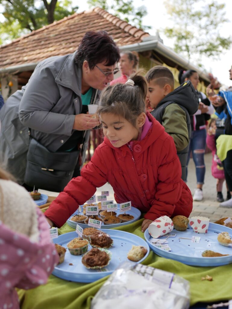 A REMÉNYHÍR GYÖNGYSZEMEI - ROMA-NEMZ-KUL-22-0310 6