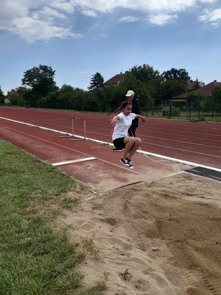 Ismét atlétika hárompróba 2 Ismét atlétika hárompróba 2