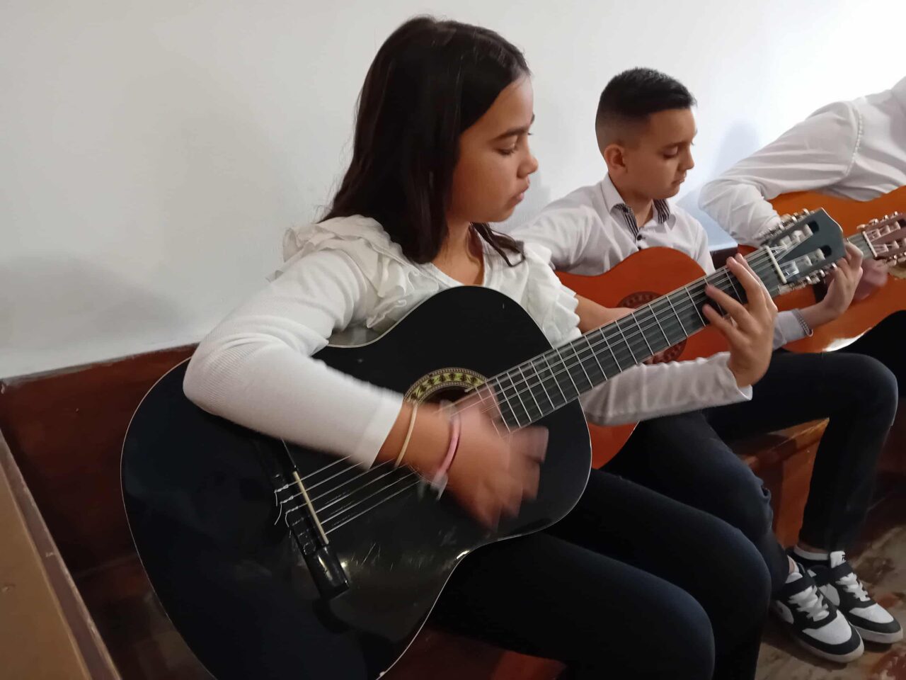 Egykori kollégáink vendégségben iskolánkban 12 Egykori kollégáink vendégségben iskolánkban 12