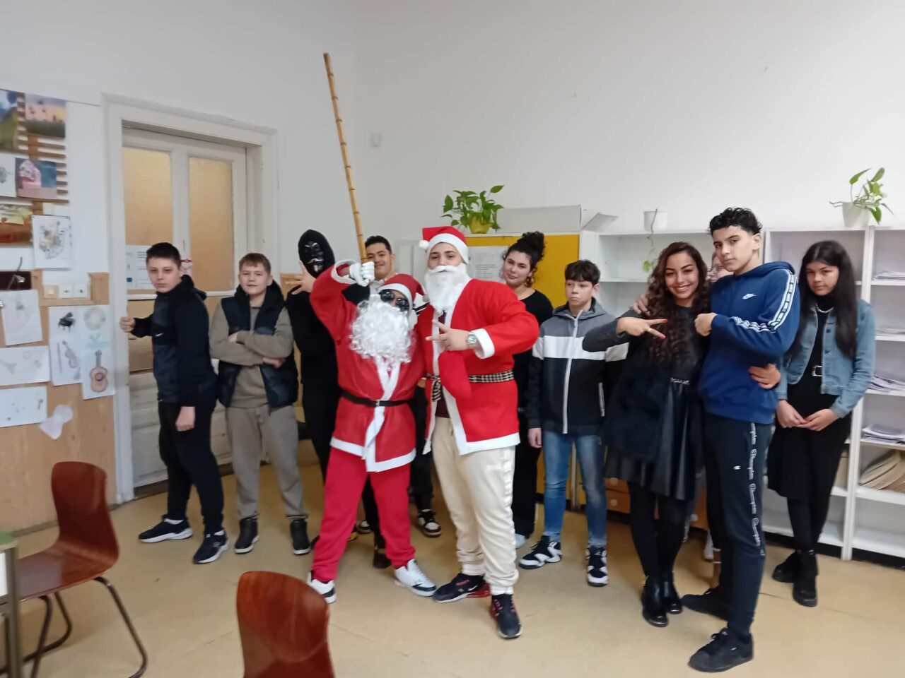 Mindenkit meglátogatott a Mikulás 12