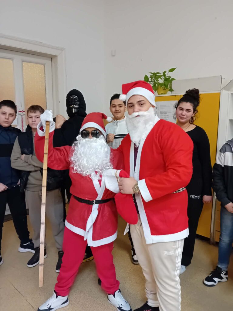 Mindenkit meglátogatott a Mikulás 16