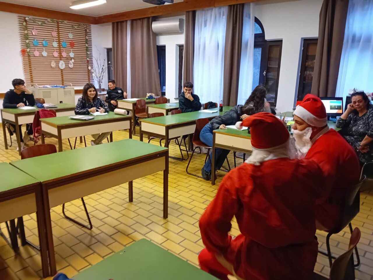 Mindenkit meglátogatott a Mikulás 23