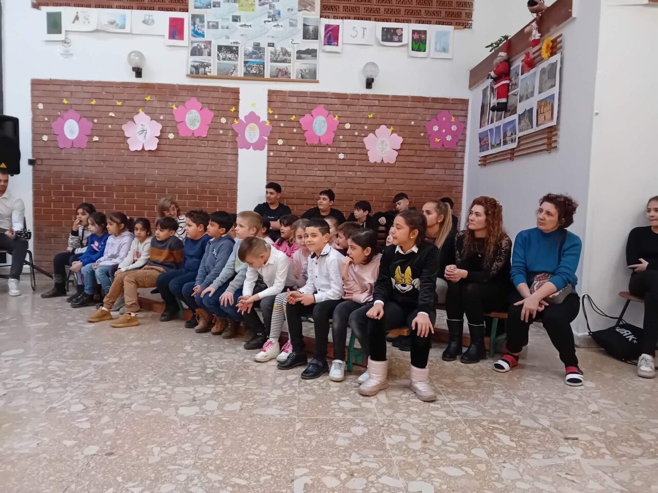 Zsánesz románesz? - roma projektdélután 8 Zsánesz románesz? - roma projektdélután 8