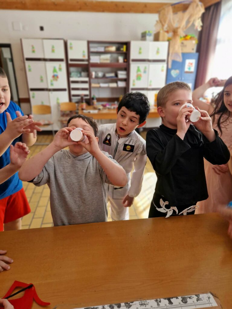 Télbúcsúztató... 2 Télbúcsúztató... 2