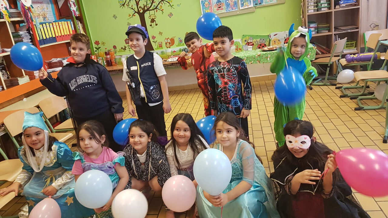 Télbúcsúztató... 11 Télbúcsúztató... 11