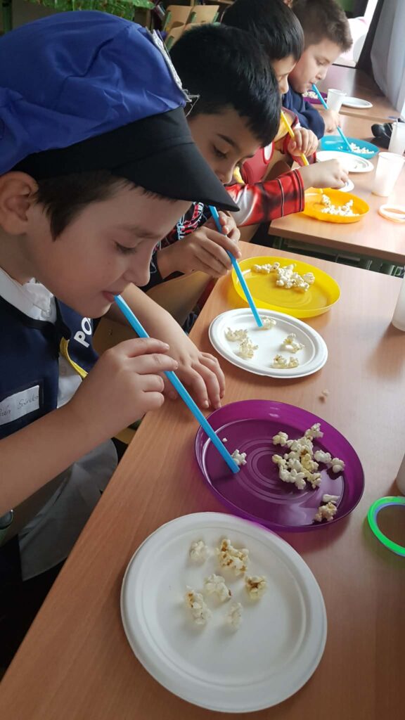 Télbúcsúztató... 12 Télbúcsúztató... 12