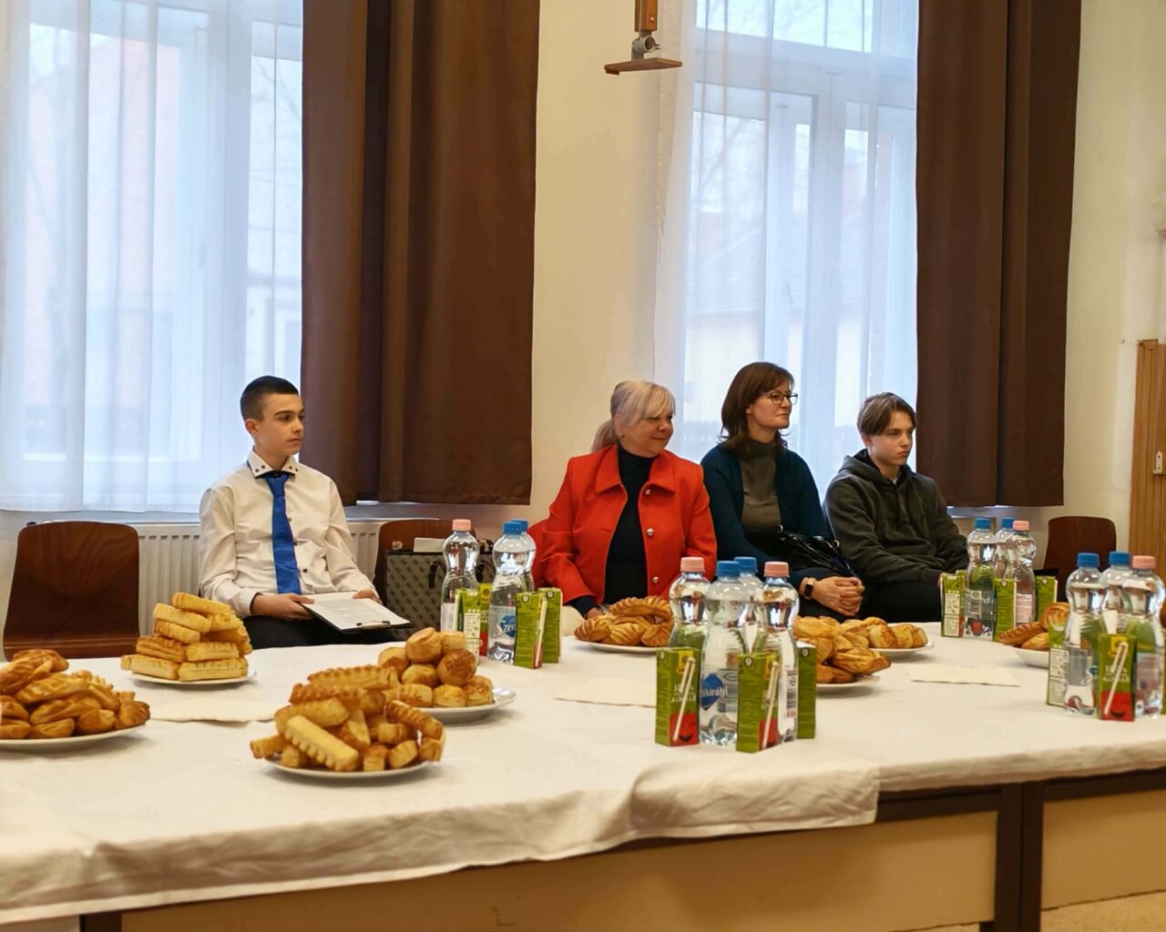 „Szép magyar beszéd” verseny a Reményhírben 15