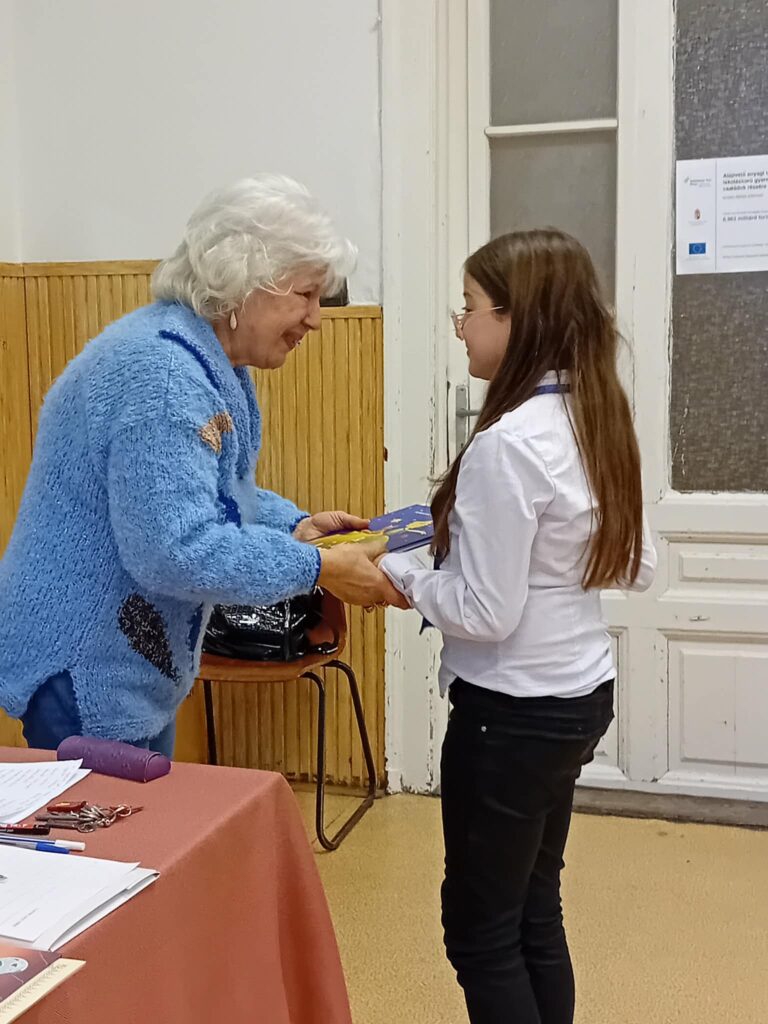 „Szép magyar beszéd” verseny a Reményhírben 27