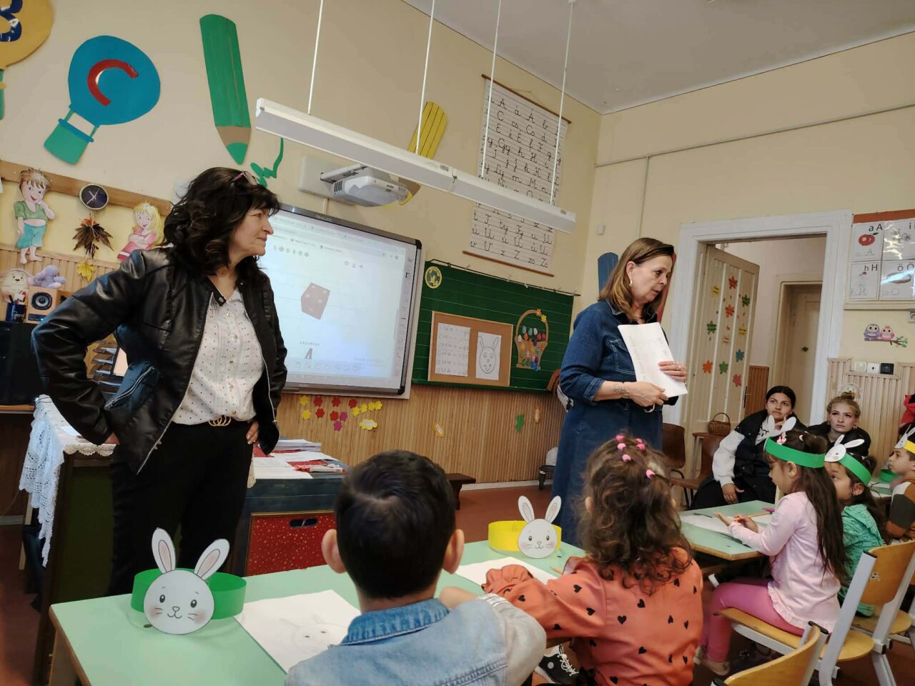 Iskolába hívogató - teltházzal! ... Beiratkozás csütörtökön és pénteken! 3