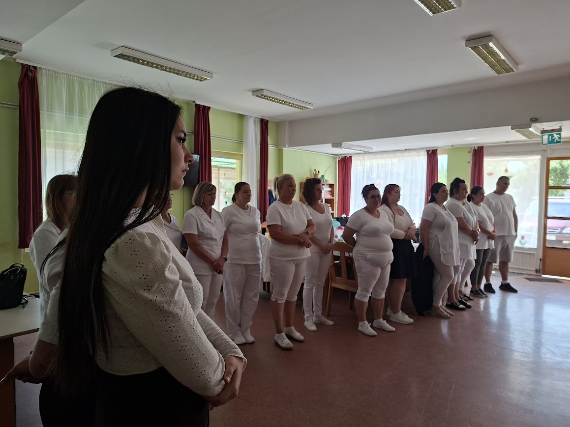 Tizenkilenc új szociális gondozó! 4
