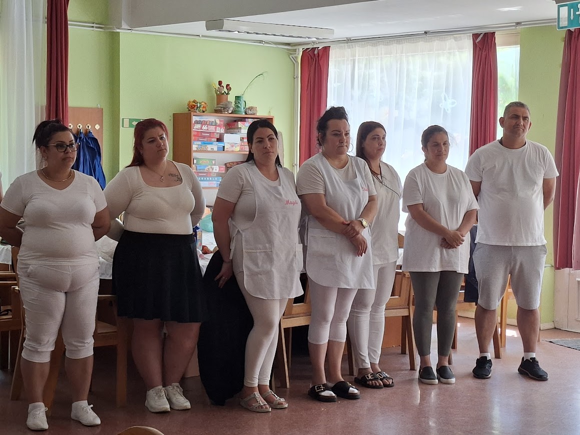 Tizenkilenc új szociális gondozó! 5