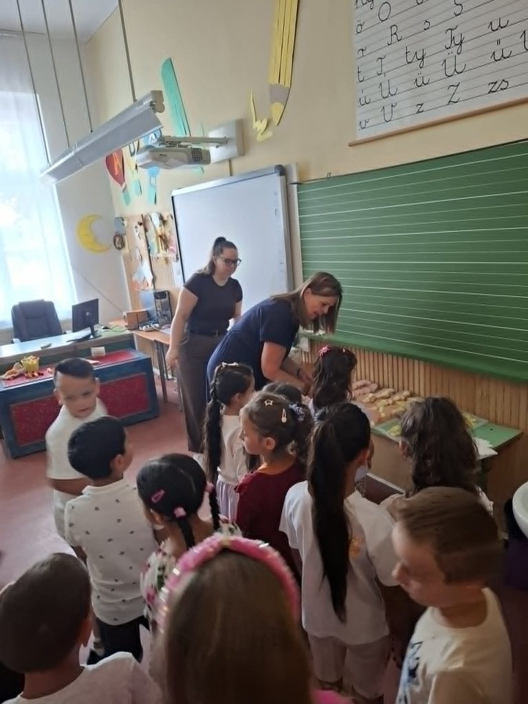 Kis gólyafiókák, hatalmas lelkesedés! 8 Kis gólyafiókák, hatalmas lelkesedés! 8