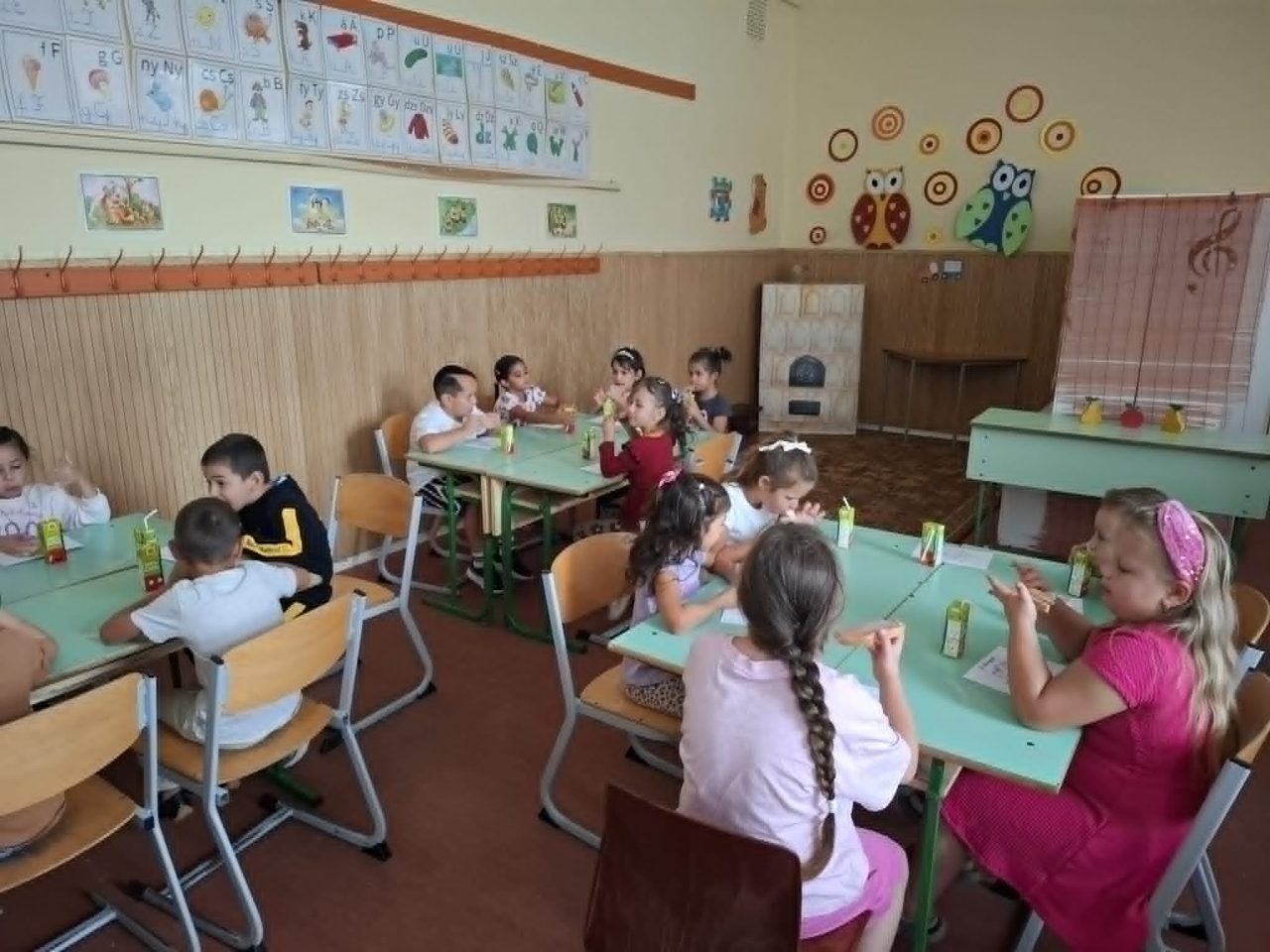 Kis gólyafiókák, hatalmas lelkesedés! 2 Kis gólyafiókák, hatalmas lelkesedés! 2