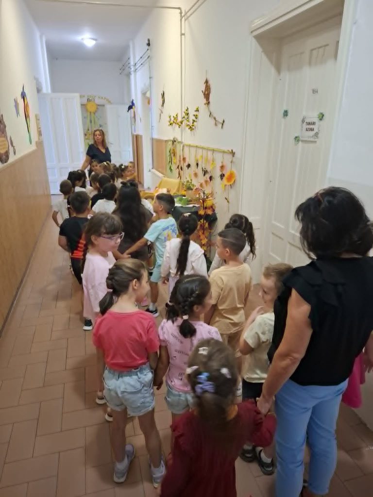 Kis gólyafiókák, hatalmas lelkesedés! 11 Kis gólyafiókák, hatalmas lelkesedés! 11